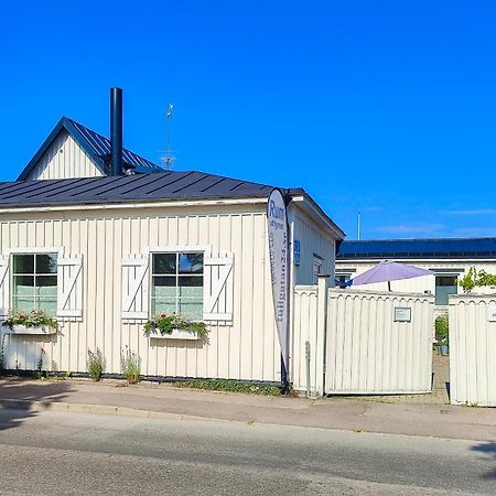 Guest House Tullgatan 24 Borgholm Bagian luar foto